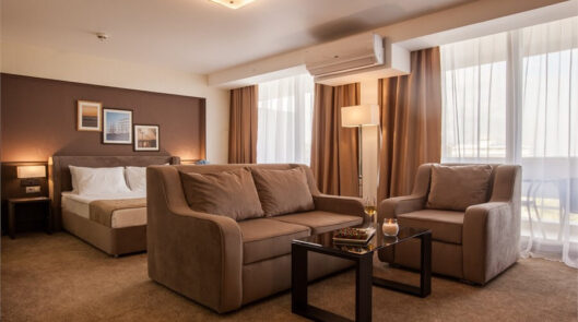 Люкс студия